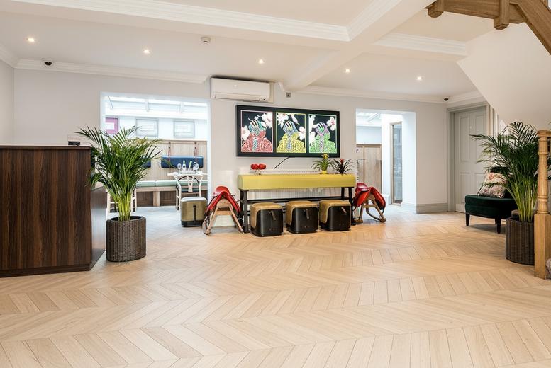 4* Burnside Hotel, Stratford-upon-Avon Stay for 2: Welcome Drink, Breakfast & Dinner | Wowcher 4* Burnside Hotel, Stratford-upon-Avon Stay for 2: Welcome Drink, Breakfast & Dinner | Wowcher