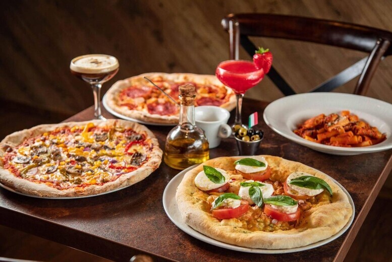 Pizza, Pasta, or Risotto Meal with Prosecco for 2-4 at Nonna Gina’s, Glasgow | Wowcher