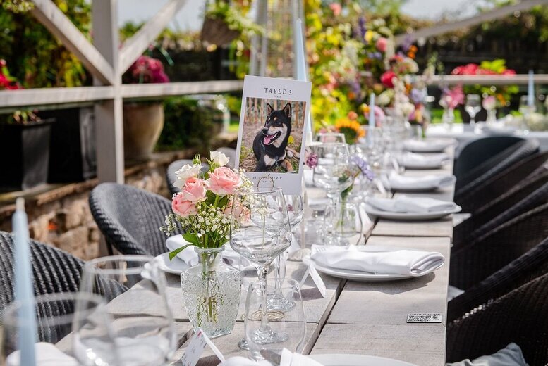 2 Course Dining with Prosecco for 2 at The Ragged Cot, Cotswolds | Wowcher