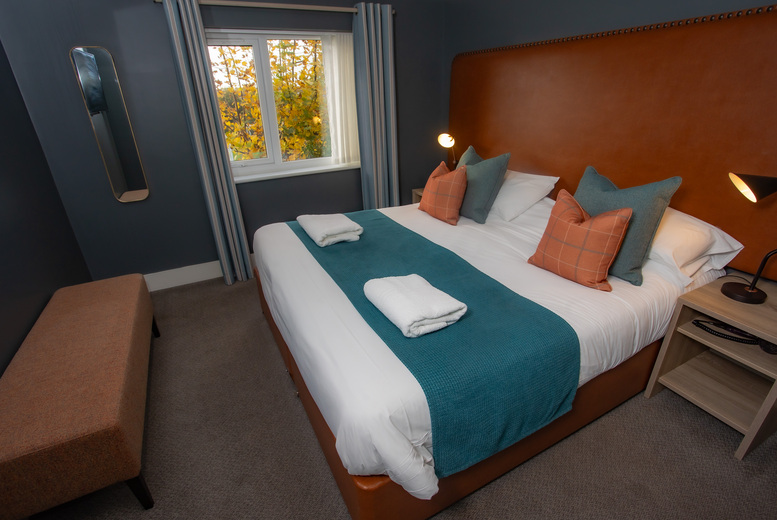 Forest of Dean Stay for 2: Bells Hotel & Country Club, Breakfast, Dinner & Late Checkout | Wowcher