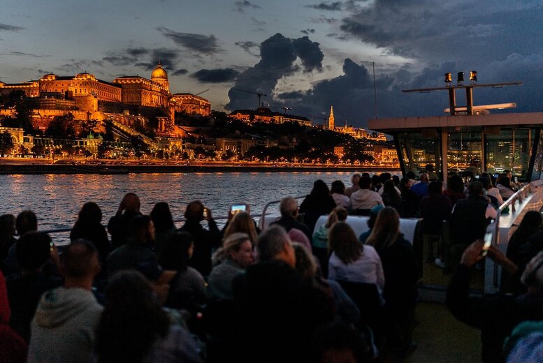 Experience Budapest: 4* Central Hotel Stay with Optional Night Cruise | Wowcher