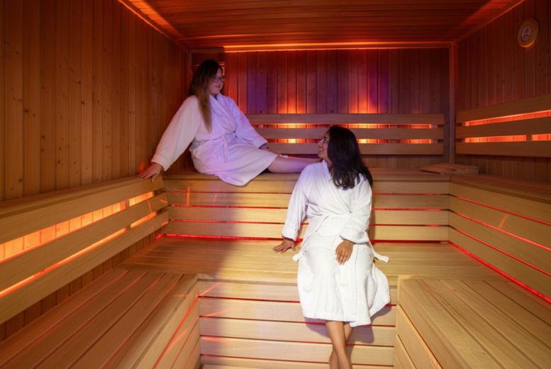 Dip, Dine & Unwind: Spa Access with Prosecco Afternoon Tea for 2 at Barton Manor | Wowcher