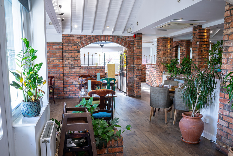 Dip, Dine & Unwind: Spa Access with Prosecco Afternoon Tea for 2 at Barton Manor | Wowcher