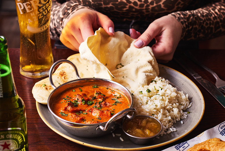 Queens Head Derby -Main and Drinks for 2- Two-Course Upgrade Option | Wowcher