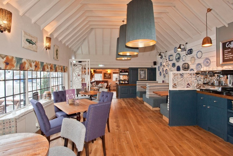 Tullie Inn Balloch: Two-Course Dining & Drinks for 2 - Heritage Pubs | Wowcher