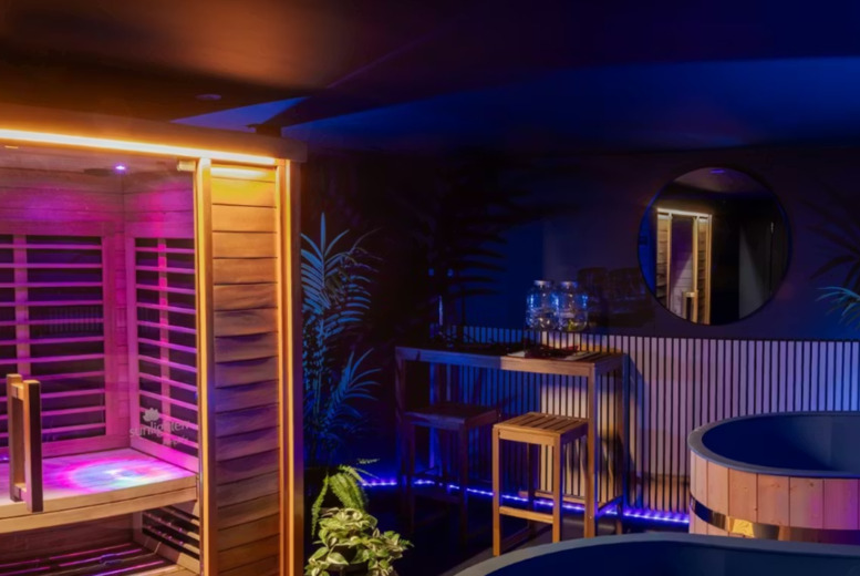 Hot Sauna & Cold Ice Bath Contrast Therapy for 2 or 3 - Soul Suites - Glasgow, Hamilton or East Kilbride | Wowcher
