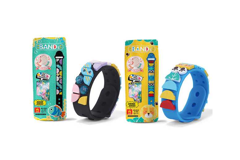 DIY Dots Creative Cartoon Bracelet STEM Building Set - Ages 6+, Educational, Adjustable, Imaginative Play | Wowcher