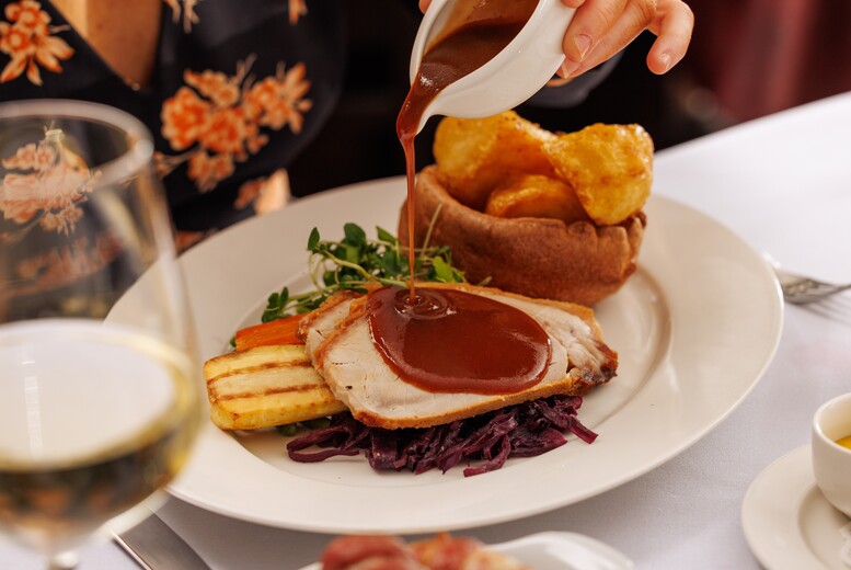 2-Course Sunday Lunch for 2 at MPW Steakhouse, Bristol | Wowcher