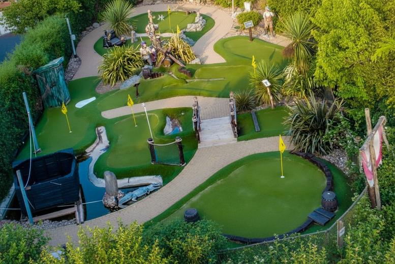 12-Hole Crazy Golf Adventure for 2 or 4 - Pizza Upgrade - Trent Lock Golf & Country Club - Derby. | Wowcher