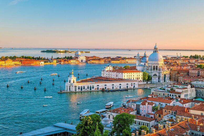 Rome & Venice Italian Twin City Break with Stay, Breakfast, Intercity Transfers, and Return Flights | Wowcher