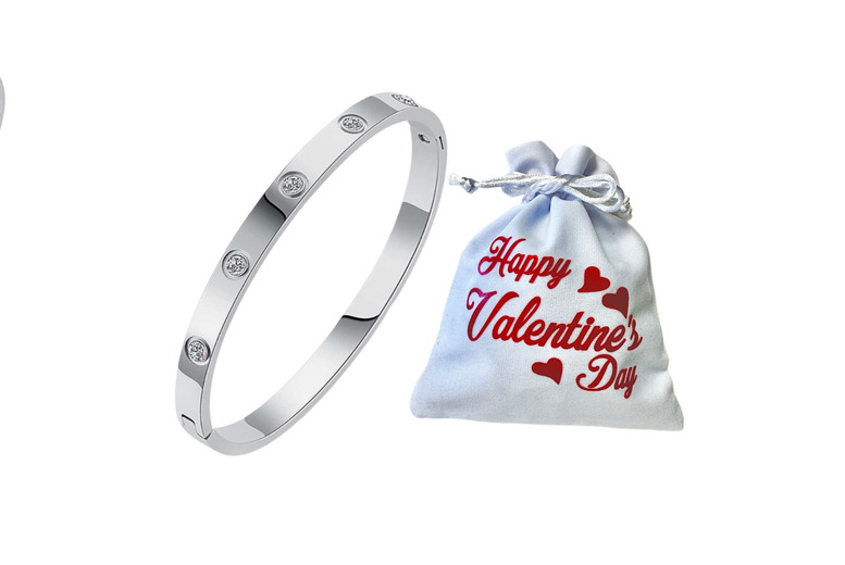 Cartier  Unconditional Love Bracelet with FREE Valentines Packaging | Wowcher