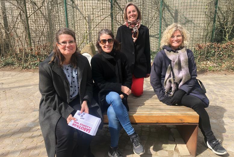 Royal Mile Outdoor Murder Mystery Game for 2, Edinburgh | Wowcher