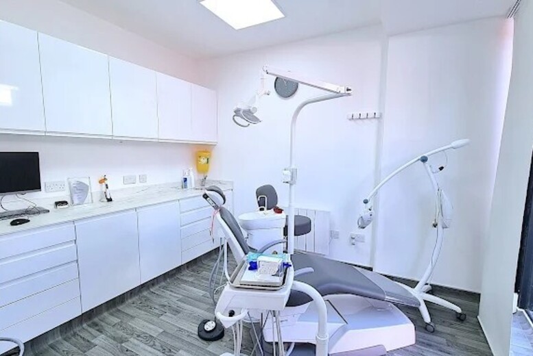 Composite Bonding for Up to 8 Teeth - Icedent Dental - Willesden Green | Wowcher