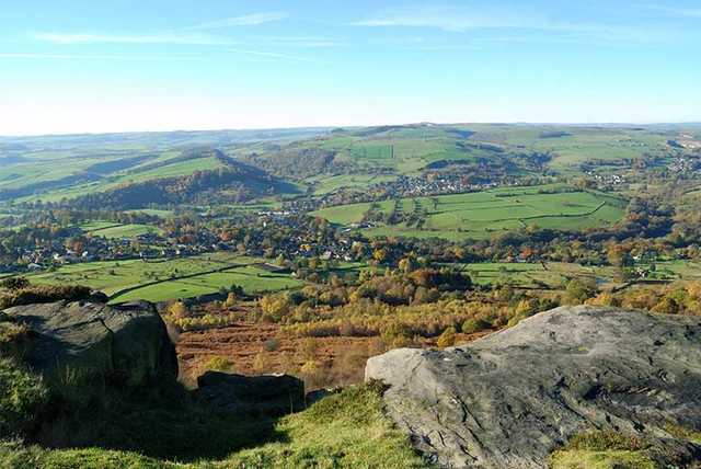 1-2nt Derbyshire Stay with Breakfast & 3-Course Dinner for 2