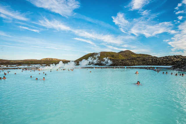 2nt Iceland Escape with Flights & Northern Lights Option - Call to Book!