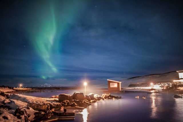 2-4nt Iceland & Flights - Northern Lights Tour Option!