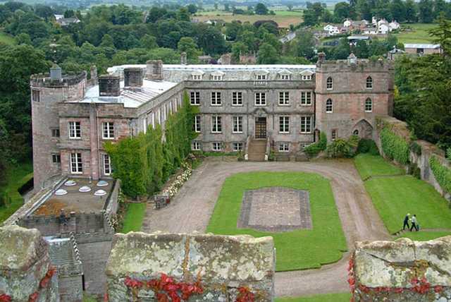 Luxury 2nt Appleby Castle for 2 with Prosecco & Leisure Access