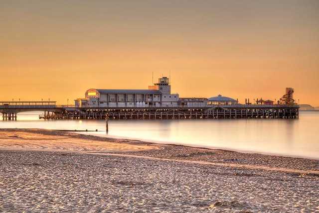 4* Bournemouth, B'fast & Drink Voucher for 2 -Dinner Option