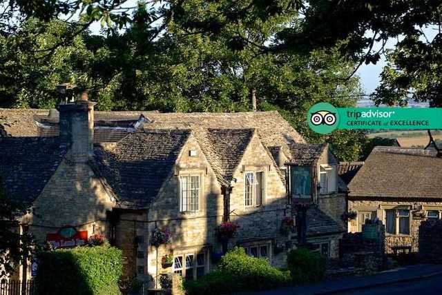 4* Luxury Cotswolds Break with Breakfast for 2