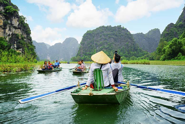 12-Day Vietnam Tour with 3*, 4* or 5* Hotel and Transfers - Travel from Wowcher.co.uk - LOCAL OFFERS TODAY