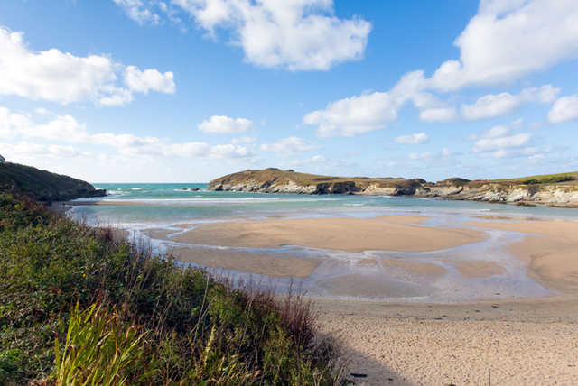 2nt Cornwall Stay, Sparkling Cream Tea & Breakfast for 2