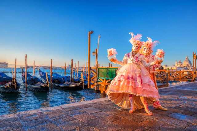 Central Venice Stay & Flights - Carnival Dates & Show Upgrades!