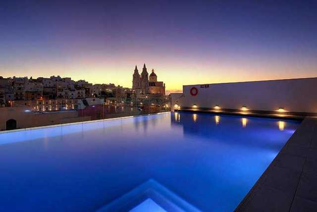 4* Malta Spa Break, Hydrotherapy Session, Transfers & Flights