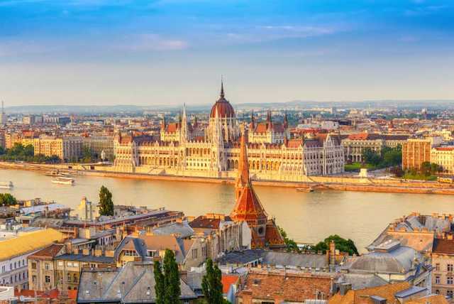 Budapest Break & Flights - Danube Cruise or Széchenyi Baths Entry Options!