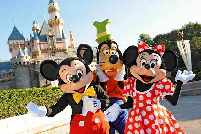 4nt Paris & Disneyland® Spa Stay + Flights - Park Entrance Option!