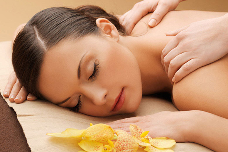 £18 instead of £95 for a pamper package including a one-hour massage and a facial at Tigeez Hair & Beauty, Ilford – save 81%