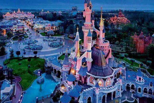 Disneyland Paris & Eurostar | Travel | Wowcher