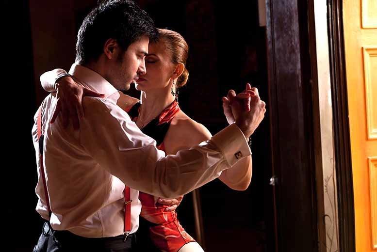 £9 instead of £32 for eight one-hour salsa lessons for one person, £14 for two people, or £19 for four people at Havana Salsa – choose from 18 locations and save up to 72%