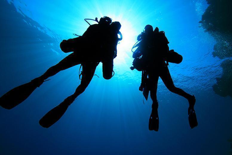 £10 instead of £49 for a three and a half hour PADI Discover Scuba Diving Experience for one person, or £49 for a PADI Referral course at Sunderland Scuba Centre – swim and save up to 80%