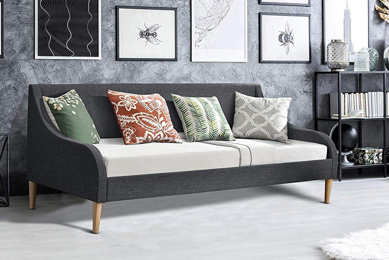£139 instead of £670 (from Envisage Home) for a Demont day bed, or £279 to include a mattress – upgrade to get a mattress and save up to 79%