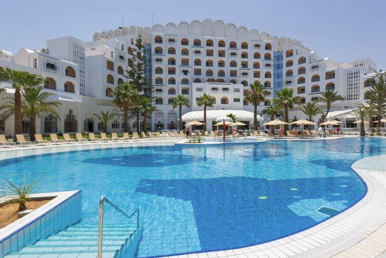 From £219pp (from Super Esacpes Travel) for a seven-night 4* all-inclusive Tunisia beach break with return flights, from £299pp for a 5* stay – save up to 26%