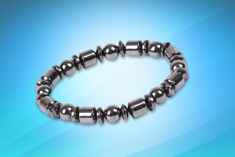 £4.99 instead of £29.99 for a magnetic therapy ‘wellbeing’ bracelet from London Exchain Store – save 83%