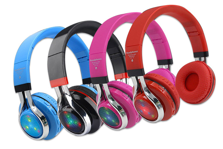 £12.99 instead of £46 (from Hirix) for a pair of foldable wireless Bluetooth headphones – choose from four colours and save 72%