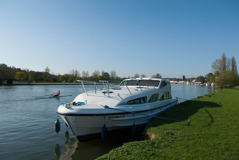 Thames River Boat Deals | 3 7nt thames river boat cruise hire for 4 or 6 Thames River Boat Deals | 3 7nt thames river boat cruise hire for 4 or 6