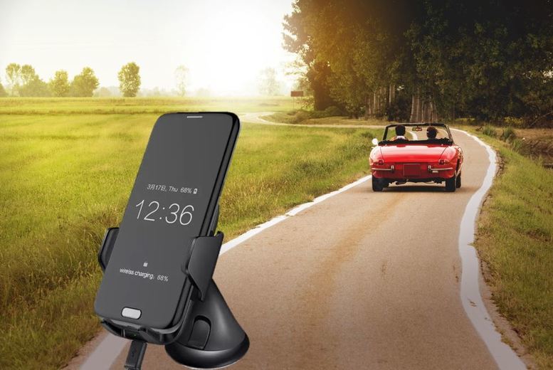£19 instead of £89.99 for a universal wireless car charger from Ugoagogo – save 79%