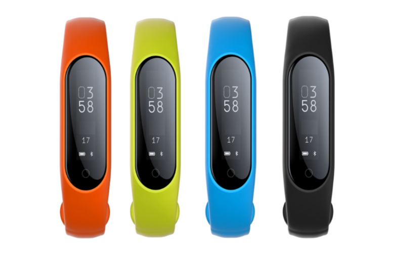 £19 instead of £134.99 for a fitness tracker with blood oxygen and heart rate monitor – choose from four colours from Ugoagogo – save 86%